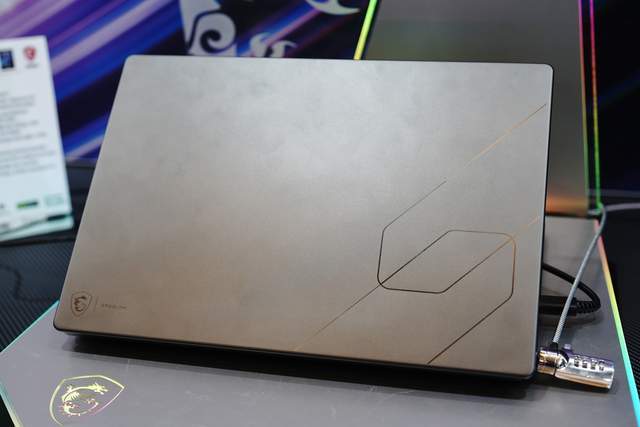 功耗释放 CES现场体验微星游戏产品线新品开元棋牌1665mm超薄设计 300W