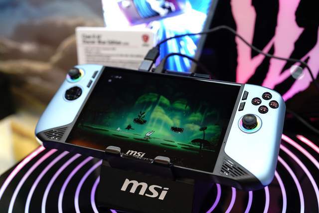 功耗释放 CES现场体验微星游戏产品线新品开元棋牌1665mm超薄设计 300W极限(图7)